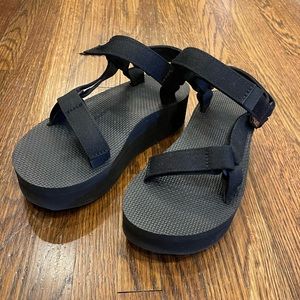 Teva platform flatforms